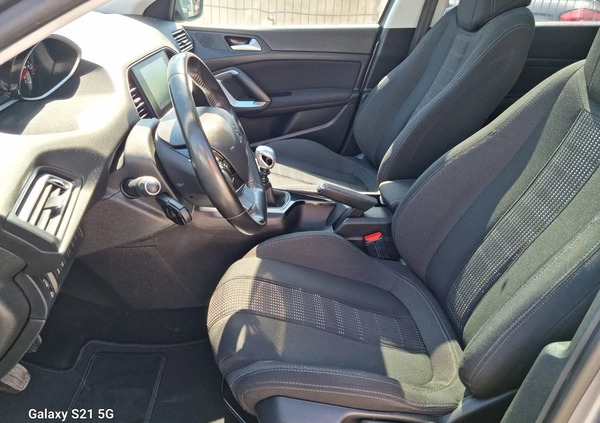 Peugeot 308 cena 32900 przebieg: 209000, rok produkcji 2015 z Płońsk małe 254